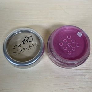 Mineral Eyez mineral shimmer eyeshadow Gaga pink